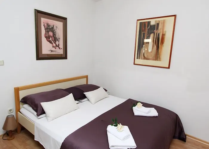 Apartament Old Town Manosa